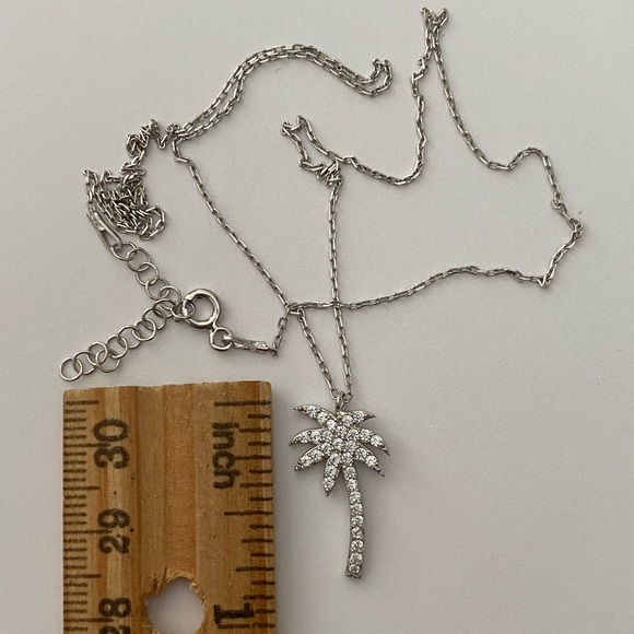 🌴925 Silver palm tree cz necklace - Picture 2 of 3